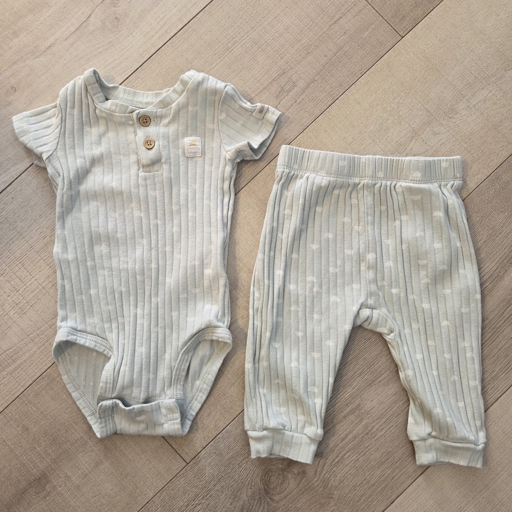 Kids Ribbed Matching Set in Light Gray